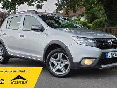 Used Dacia Sandero Lauréate 90 HP (66 kW) 2018 Silver Hatchback