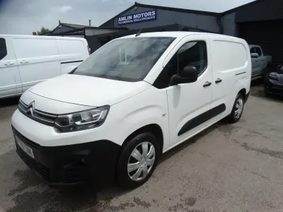 Gebraucht Citroën Berlingo 2020 Weiß Van / Kleinbus