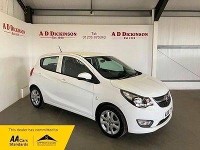 Used Vauxhall Viva 75 HP (55 kW) 2016 White Hatchback