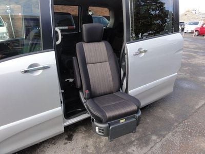 Silver Used 2025 Nissan Serena S MPV | £9,499 (Fair price)