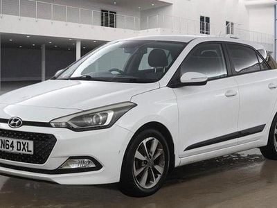 White Used 2015 Hyundai i20 Premium Hatchback | £6,990 (Fair price)