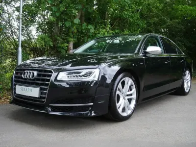 Used Audi S8 Advanced 520 HP (382 kW) 2015 Black Sedan