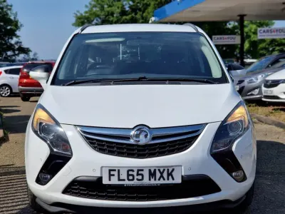 Used Vauxhall Zafira Tourer 128 HP (94 kW) 2015 White MPV