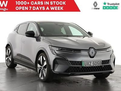 Grey/black Used 2025 Renault Megane E-Tech Komfort Hatchback | £22,995 (Fair price)