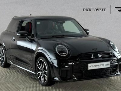 Black Used 2025 Mini Cooper S Hatch Hatchback | £31,201 (Expensive)