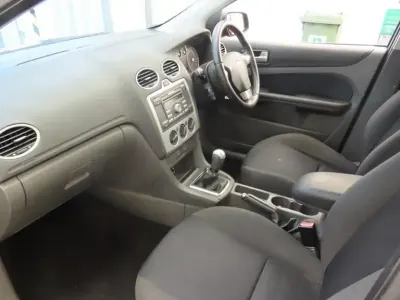 Used Ford Focus Zetec 2007 Grey metallic Estate