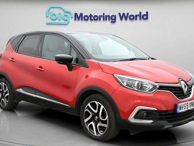 Used Renault Captur Iconic 90 HP (66 kW) 2019 Red/black SUV