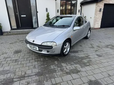 Used Vauxhall Tigra 106 HP (77 kW) 1999 Silver Coupe