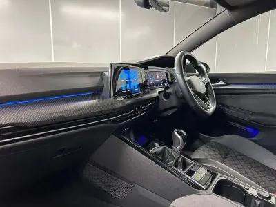Used VW Golf VIII R-line 130 HP (95 kW) 2023 Grey Hatchback