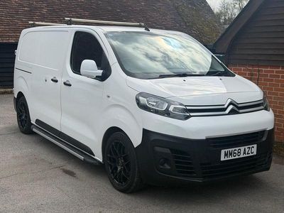 Used Citroën Dispatch 2019 White MPV