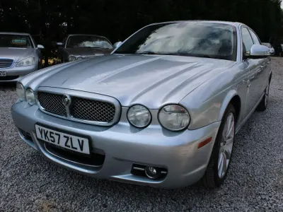 Used Jaguar XJ Executive 207 HP (152 kW) 2007 Silver Sedan