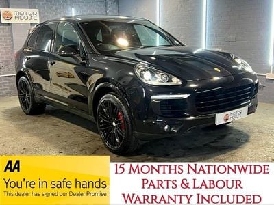 Black Used 2016 Porsche Cayenne SUV | £18,290 (Fair price)