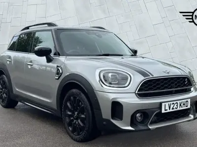 Usado Mini Cooper S Countryman Classic 176 HP (129 kW) 2023 Prateado SUV