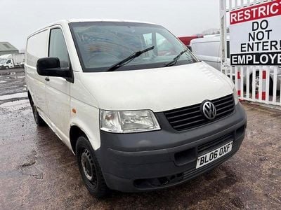 Used VW T5 85 HP (62 kW) 2006 White Van