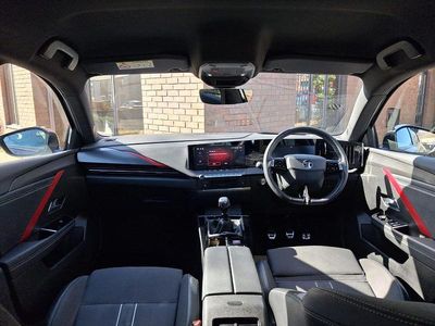 Used Vauxhall Astra GS Line 128 HP (94 kW) 2022 Black Hatchback