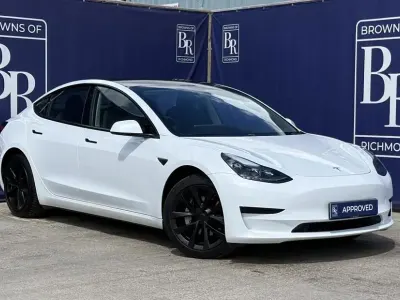 Used Tesla Model 3 RWD 177 kW (241 HP) 2023 White Sedan