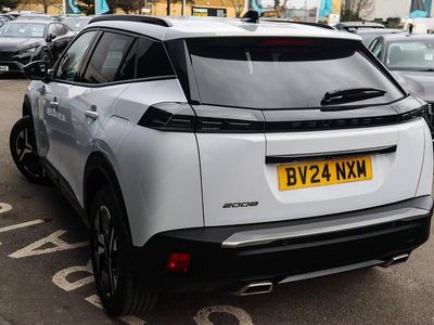 Used Peugeot 2008 Allure 130 HP (95 kW) 2024 White SUV