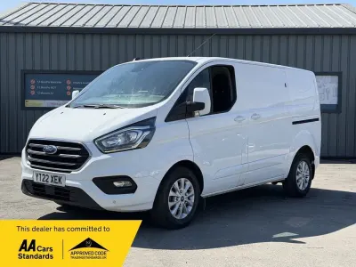 Used Ford Transit Custom Limited 130 HP (95 kW) 2022 White Van
