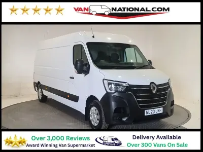 Usado Renault Master Business 135 CV (99 kW) 2023 Blanco Monovolumen
