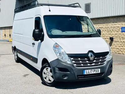 Used Renault Master Business 2017 White Van