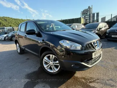 Begagnad Nissan Qashqai Acenta 2011 Svart SUV