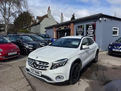 Used Mercedes GLA200 SE 136 HP (100 kW) 2017 White SUV