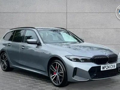 Begagnad BMW 330e M Sport 292 HK (214 kW) 2024 Grå Kombi