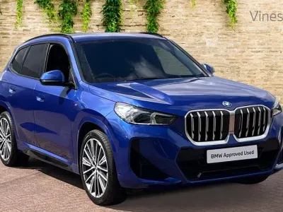 Używany BMW X1 M Sport 242 KM (177 kW) 2023 Niebieski SUV