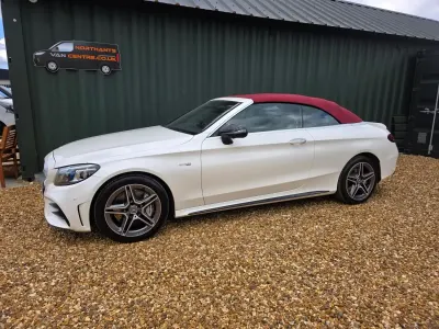 Usado Mercedes C43 AMG Premium Plus 2020 Blanco Descapotable