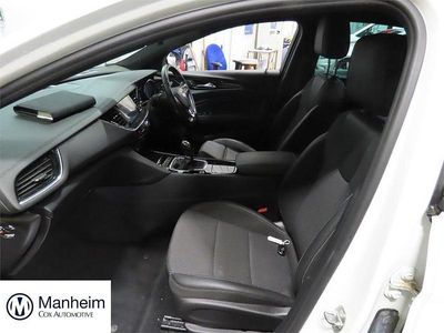 Used Vauxhall Insignia Sport 170 HP (125 kW) 2018 White Hatchback