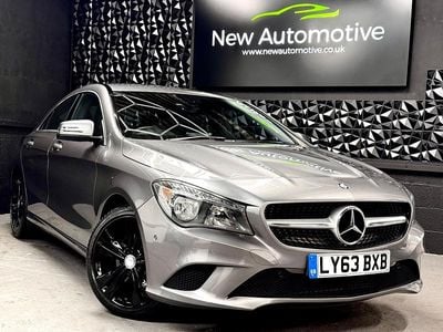 Used Mercedes CLA180 122 HP (89 kW) 2013 Grey Sedan