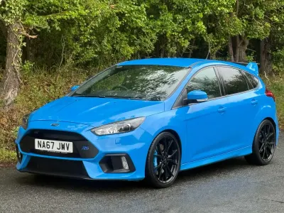 Used Ford Focus RS 350 HP (257 kW) 2017 Blue Hatchback