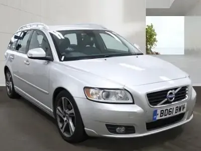 Used Volvo V50 SE Lux 115 HP (84 kW) 2011 Silver Estate