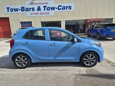 Used Kia Picanto 84 HP (61 kW) 2018 Blue Hatchback