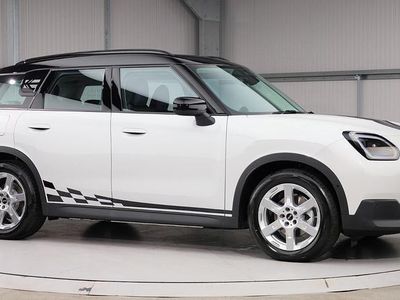 White Used 2024 Mini Countryman Classic SUV | £27,500 (Fair price)