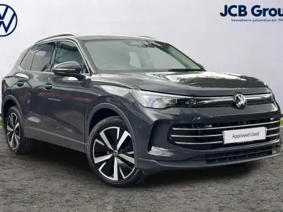 Used VW Tiguan Elegance 147 HP (108 kW) 2024 Grey SUV
