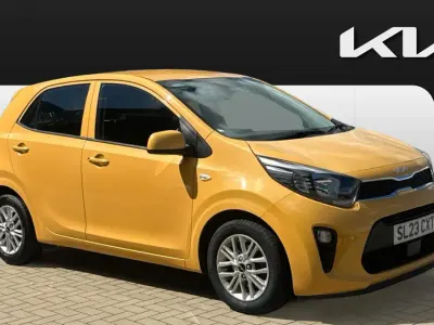 Used Kia Picanto 67 HP (49 kW) 2023 Yellow Hatchback