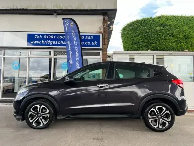Used Honda HR-V SE 130 HP (95 kW) 2017 Black SUV