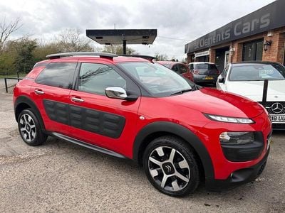 Used Citroën C4 Cactus Flair 2015 Red Hatchback