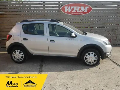 Used Dacia Sandero Ambiance 90 HP (66 kW) 2016 Silver Hatchback