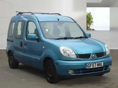 Usado Renault Kangoo Expression 84 HP (61 kW) 2007 Azul Monovolume