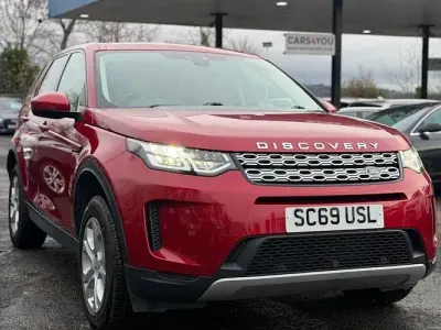 Used Land Rover Discovery 5 S 150 HP (110 kW) 2020 Red SUV