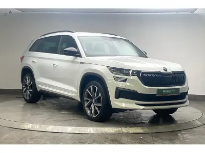 Używany Skoda Kodiaq SportLine 150 KM (110 kW) 2022 Biały SUV