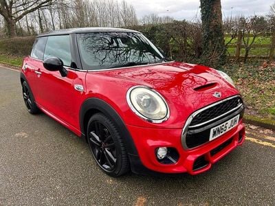 Used Mini Cooper S Hatch 2015 Red Hatchback