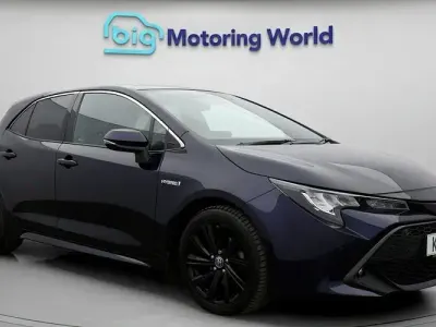 Usado Toyota Corolla Design 122 HP (89 kW) 2022 Citadino