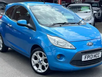 Używany Ford Ka Titanium 69 KM (50 kW) 2013 Niebieski Hatchback