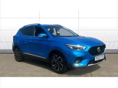 Usado MG ZS Exclusive 111 HP (81 kW) 2023 Azul SUV