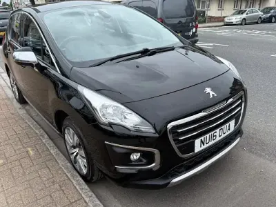 Used Peugeot 3008 Active 120 HP (88 kW) 2016 Black Estate
