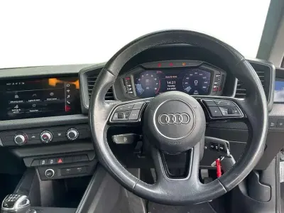 Used Audi A1 Design 94 HP (69 kW) 2021 Grey SUV