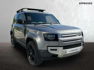 Usado Land Rover Defender SE 2023 Gris SUV